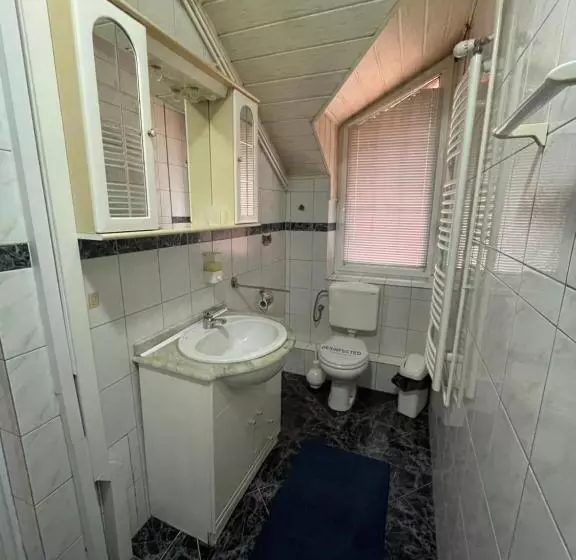 Guest House Luxotel