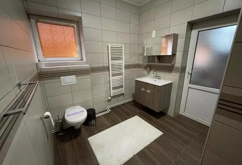 Guest House Luxotel