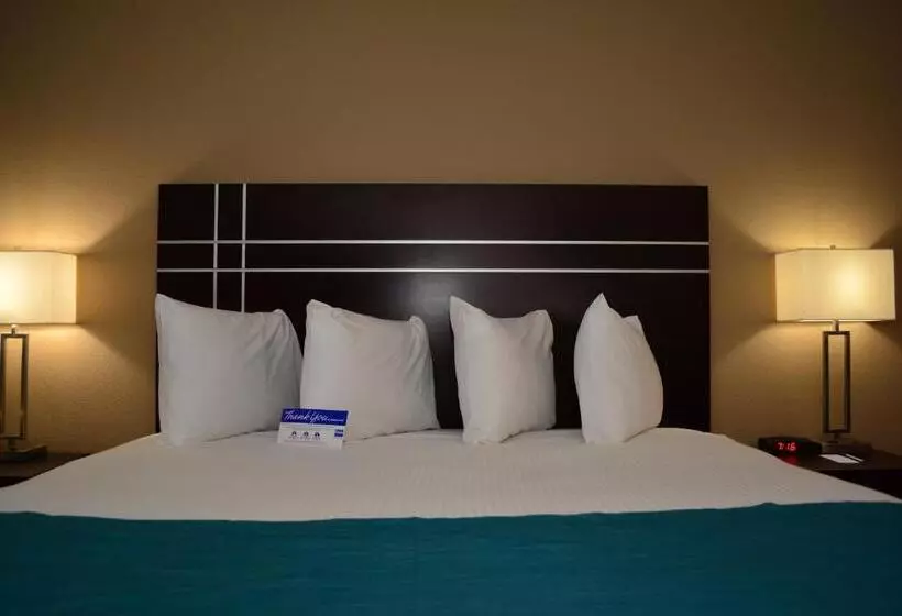 호텔 Americas Best Value Inn & Suites Cuero