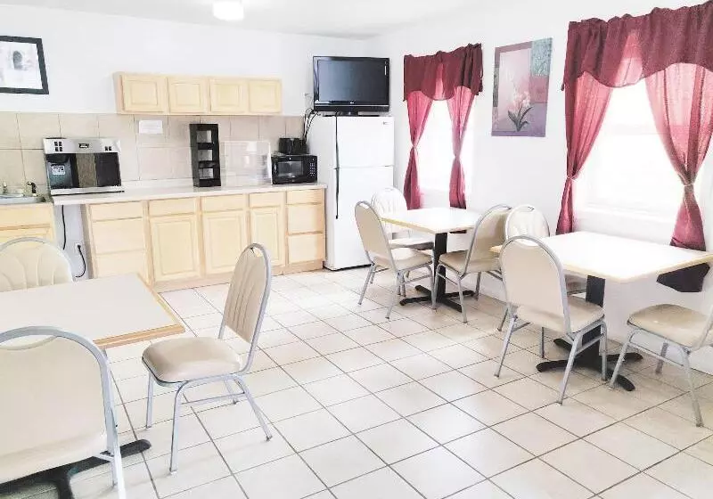 ホテル Countryside Inn Richmondville