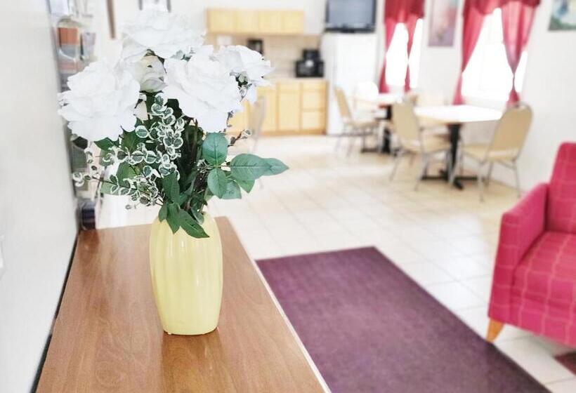 Отель Countryside Inn Richmondville