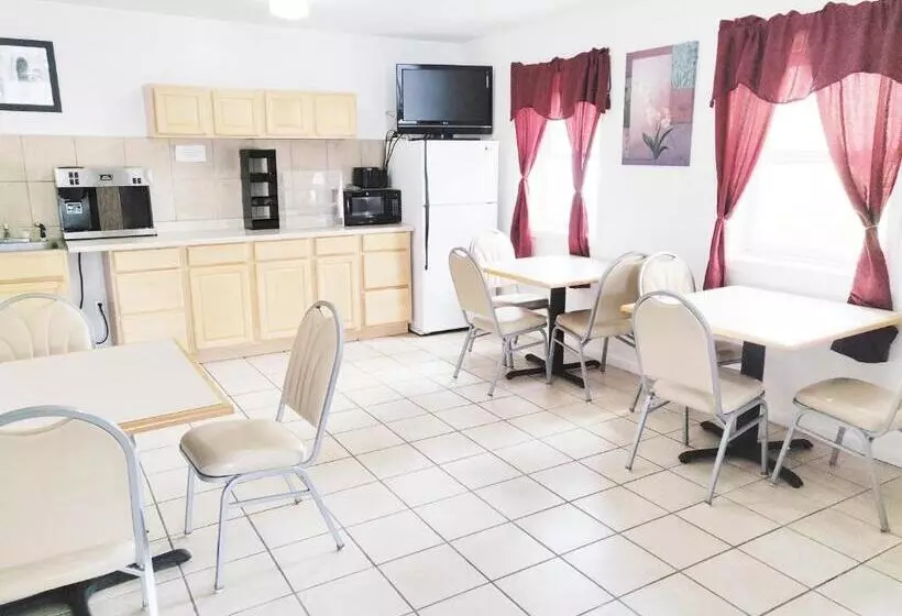 ホテル Countryside Inn Richmondville