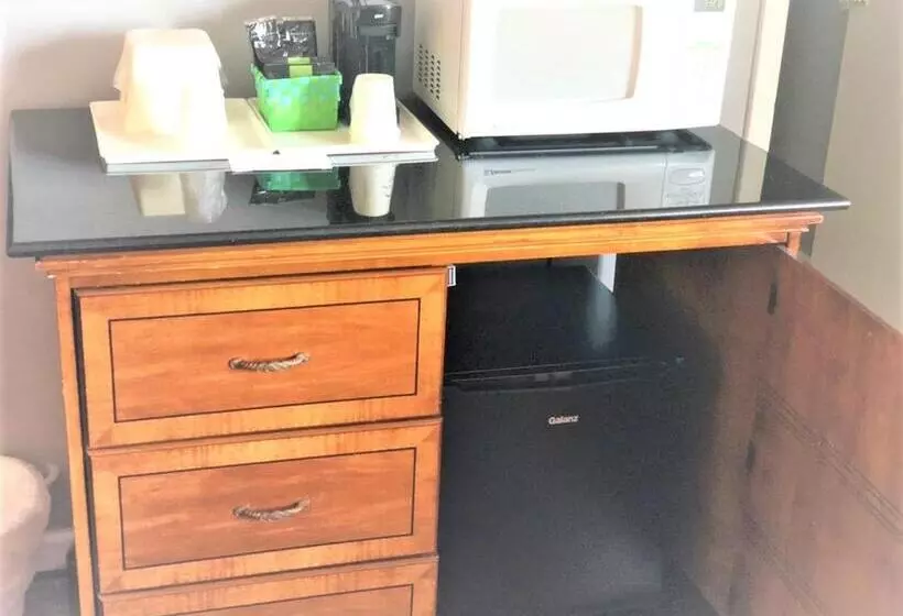 ホテル Countryside Inn Richmondville