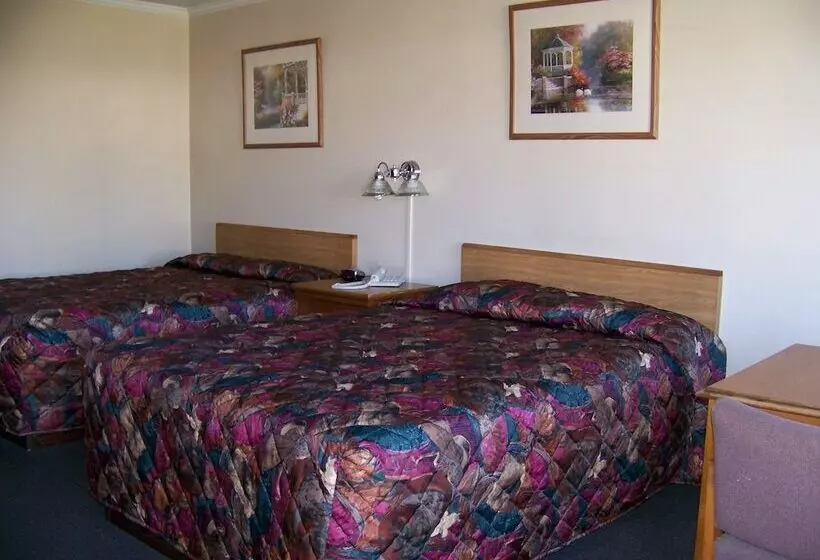 בית מלון כפרי Emerald Sands Inn