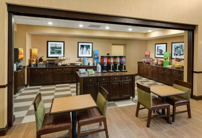 ホテル Hampton Inn & Suites Williamsport - Faxon Exit