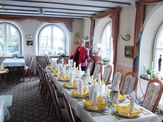 酒店 Pronstorfer Krug