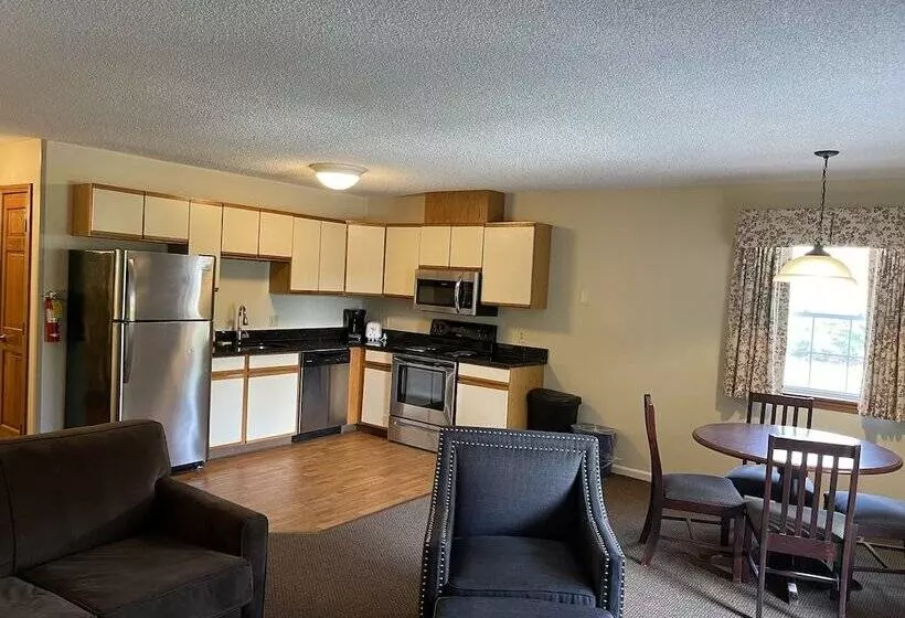 酒店 The Central Downtown Inn Suites