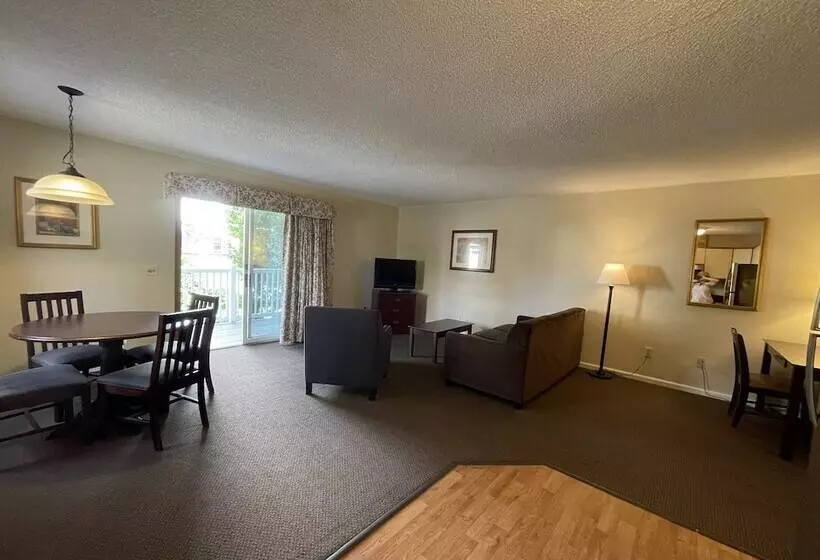 酒店 The Central Downtown Inn Suites