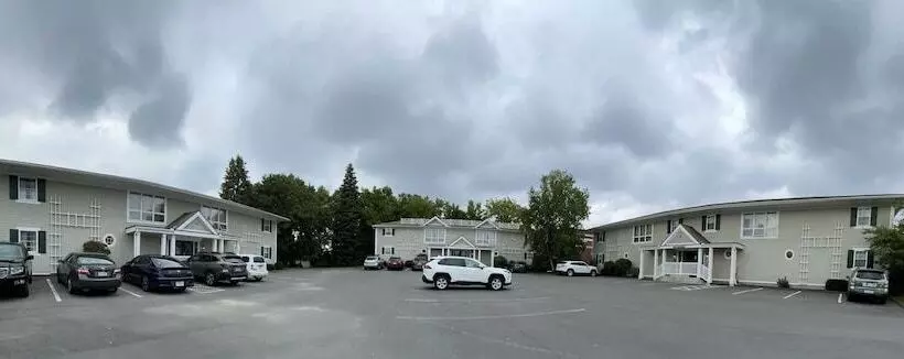 酒店 The Central Downtown Inn Suites