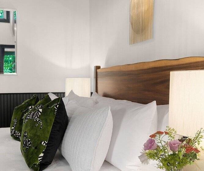 ホテル Mountain Brook