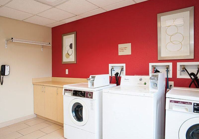 호텔 Towneplace Suites Des Moines Urbandale