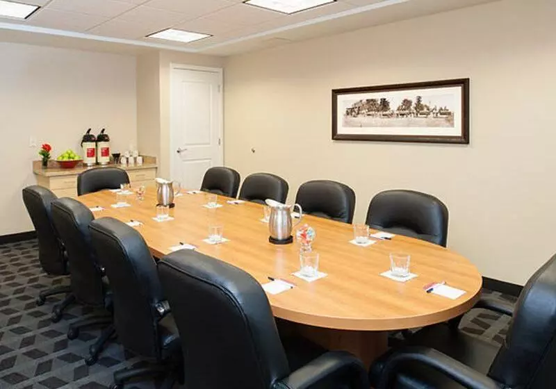 酒店 Towneplace Suites Des Moines Urbandale