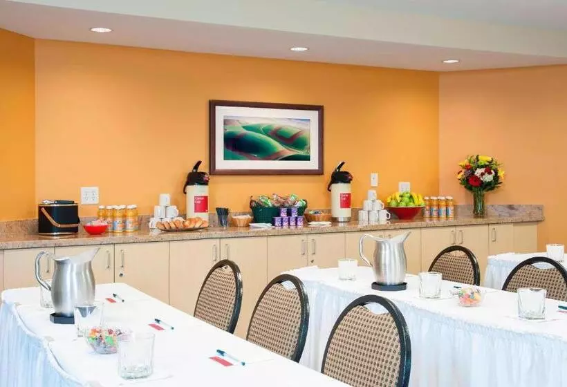 酒店 Towneplace Suites Des Moines Urbandale