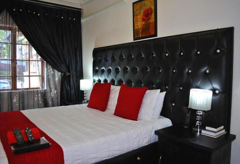 Lapologa Bed & Breakfast