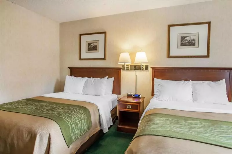 فندق على الطريق Quality Inn Near Toms River Corporate Park