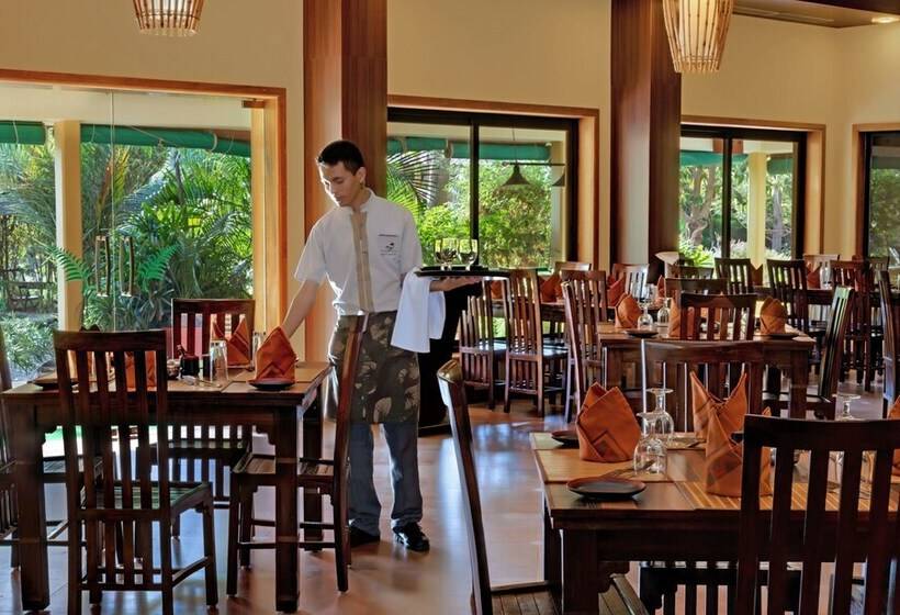 The Fern Gir Forest Resort, Sasan Gir A Fern Crown Collection Resort