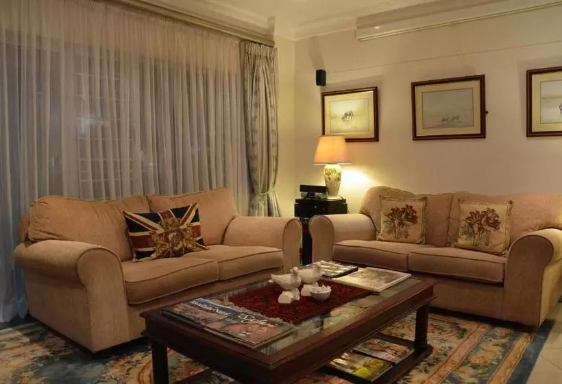 The Sandringham Bed & Breakfast And Self Catering