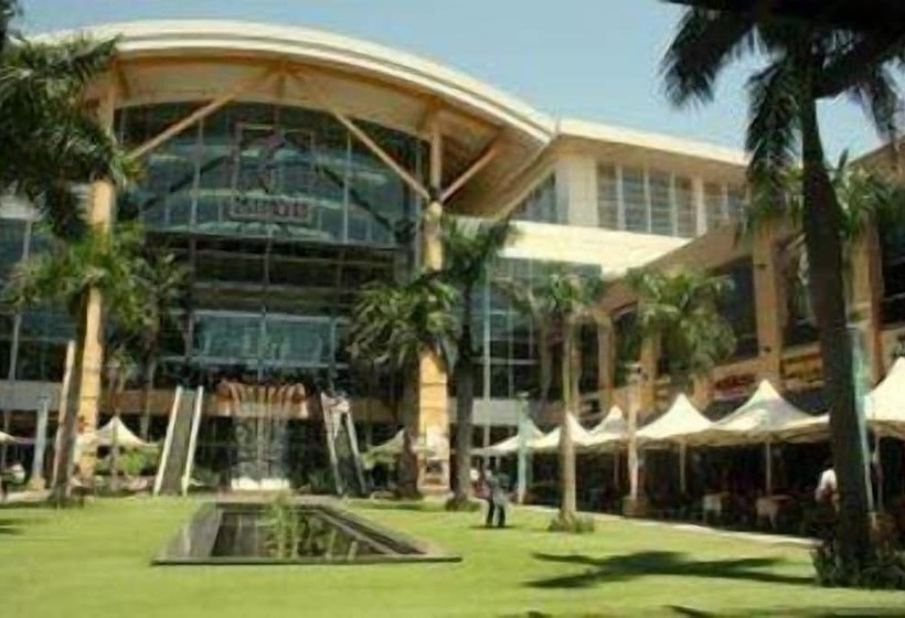 The Sandringham Bed & Breakfast And Self Catering