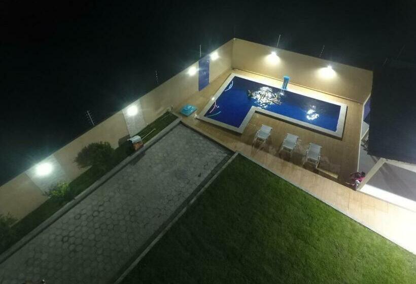 Dunas Residence   Casa 06