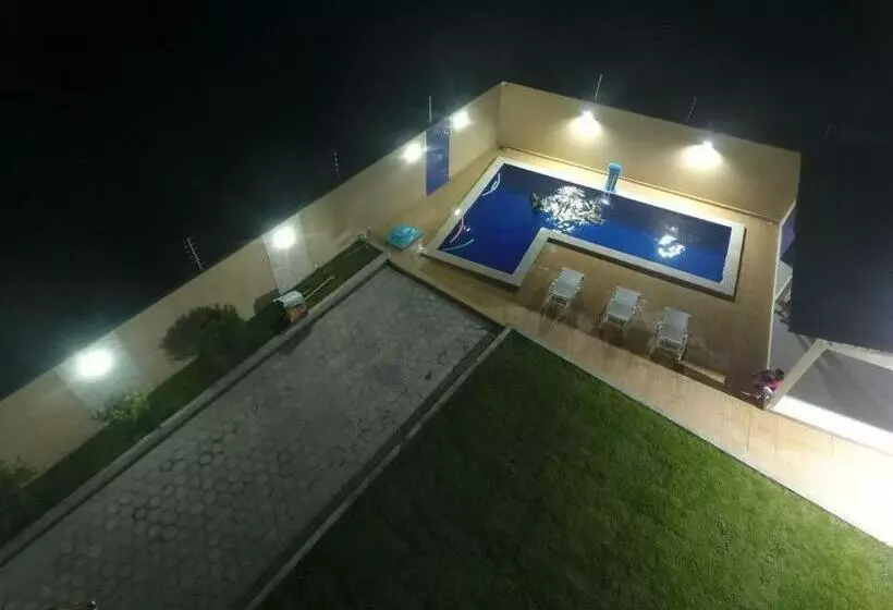 Dunas Residence   Casa 06