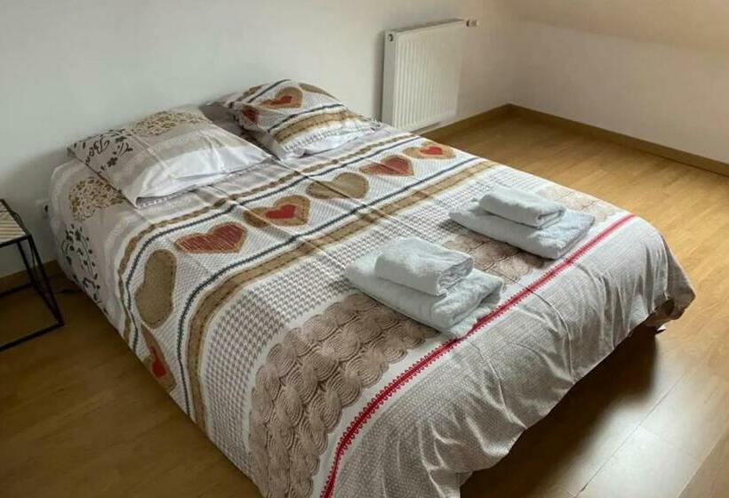 House With Terrace Near The Lake Gérardmer