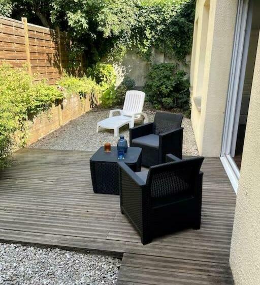 La Liberté, Loft De 90 M2 Rénové En Centre Ville Avec Terrasse Amenagee