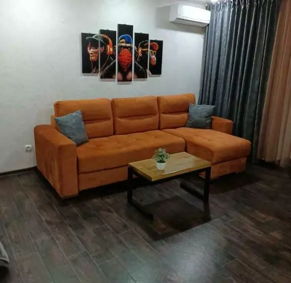 уютная и просторная квартира в 50 метрах от городского парка