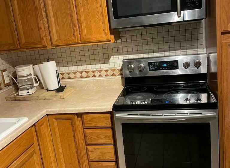 Just Outside The Base Home On Nw 41