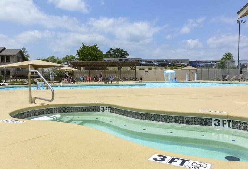 Matchplay Resort Amenities W/ Indoor Pool Comfort Meets Style And Fun!