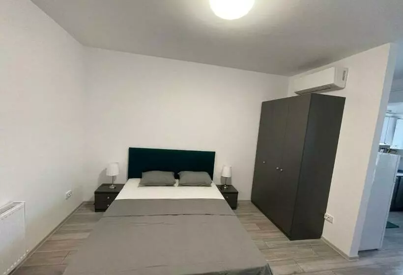 105   Top Of The City