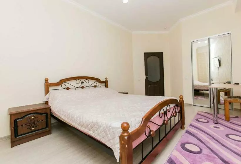 Apartament Spatios In Complex Residential
