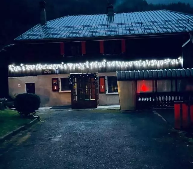 Les Sapins