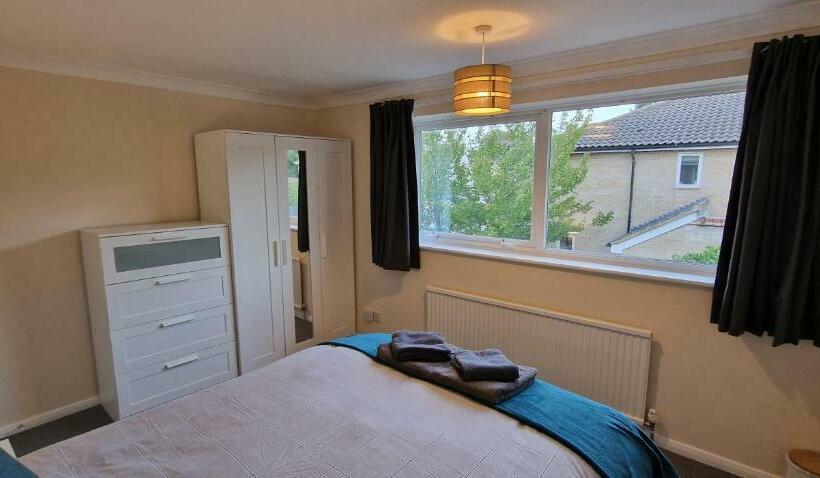Shirley L, Milton, Cambridge, 4 Br House, Newly Refurbished