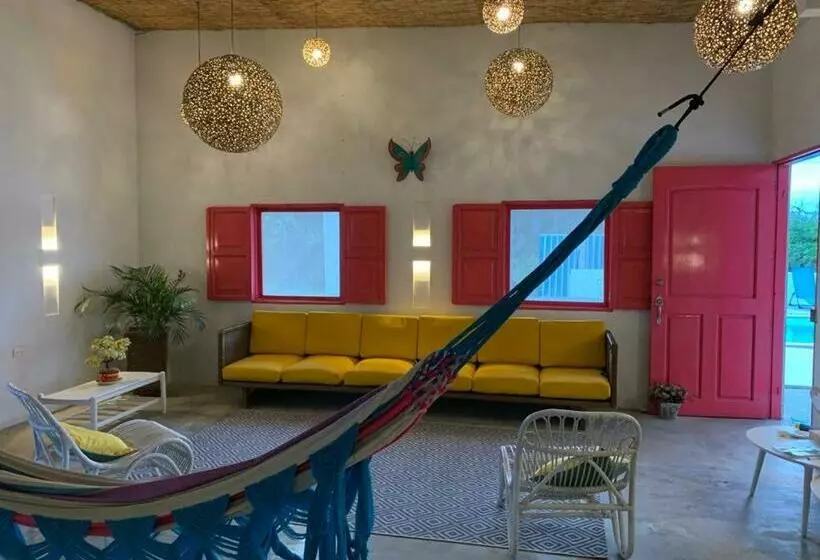 Casa Blanca Galerazamba