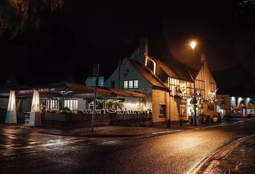 Charming 1 Bed Loft In Caerleon