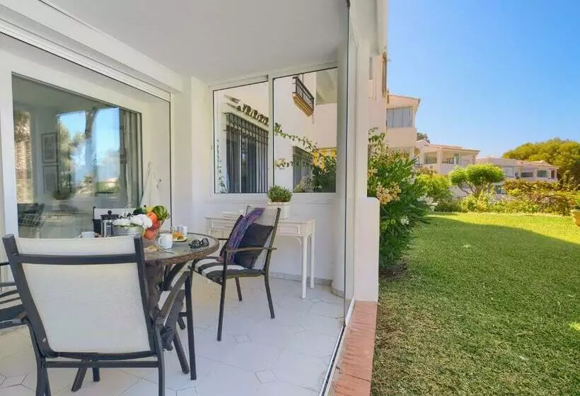 31 Miraflores Jardin B, Gorgeous Views, Pool, Wifi