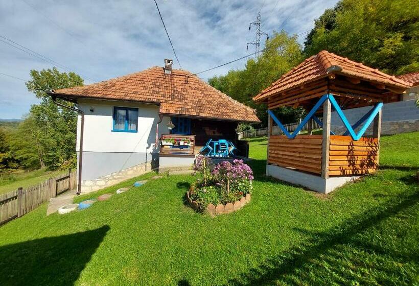 Seosko Domaćinstvo Alababa