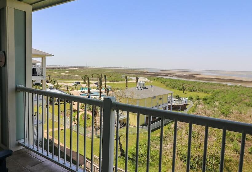 Stunning Sunsets Steps From Pool Lazy River Ocean Bay Views
