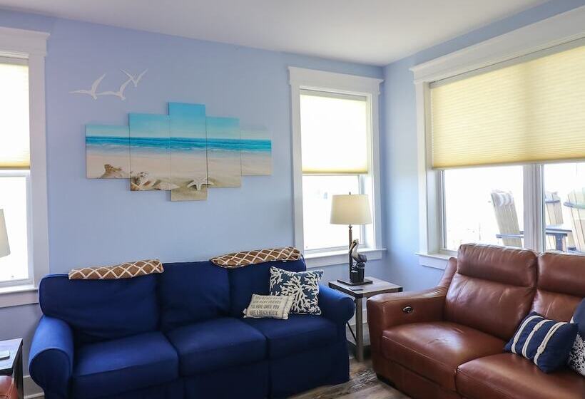 Stunning Sunsets Steps From Pool Lazy River Ocean Bay Views