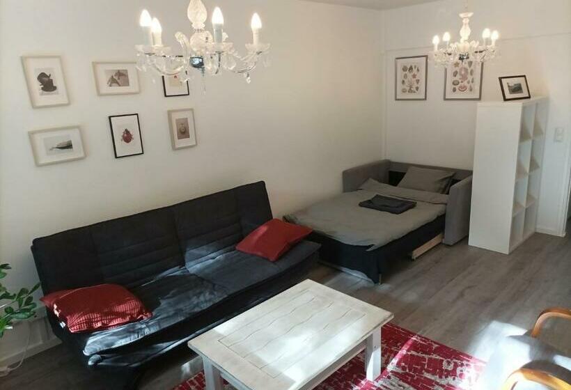 Ihan Puotilan Metron Lähellä