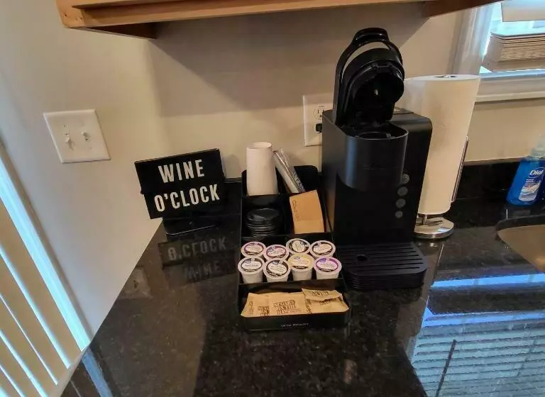 Kannapolis Elegant Townhouse   Pet Friendly