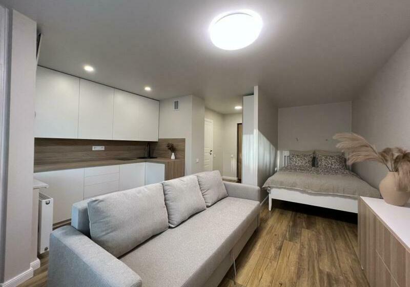 Apartment Near Outlet Park By Urban Rent