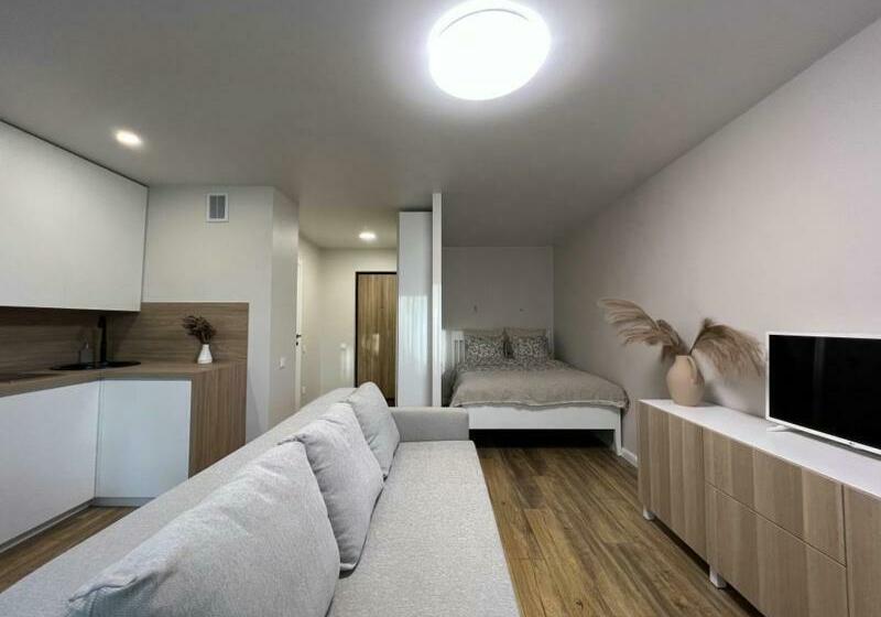 Apartment Near Outlet Park By Urban Rent