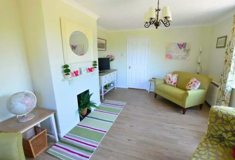 Curlew Cottage