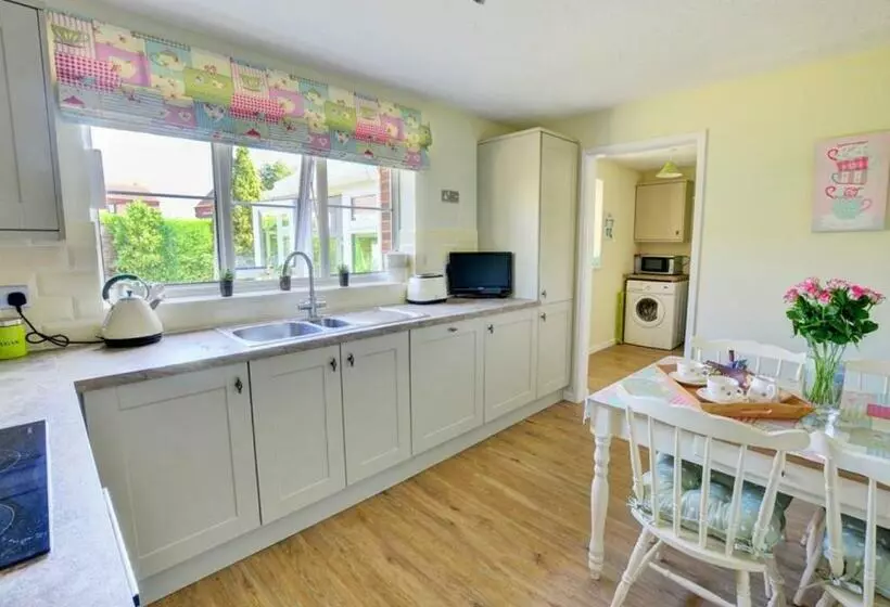 Curlew Cottage