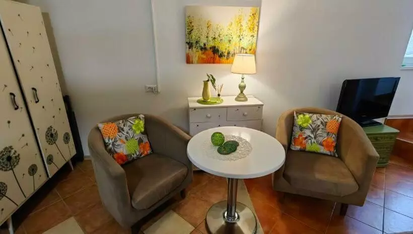 Green Lily Apartments