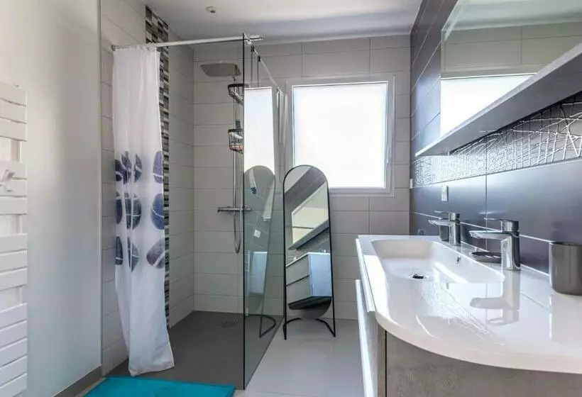 La Villa Dezer   Maison Contemporaine 4 6 Pers