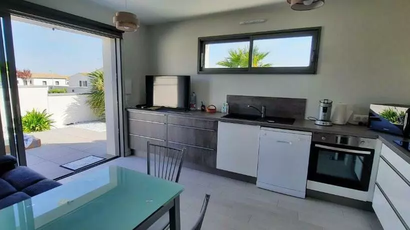 Logement Neuf Climatisé Avec Parking