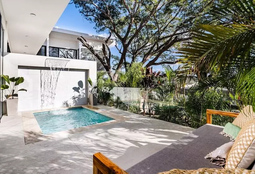 The Mvillas With Exclusive Beach Club Access
