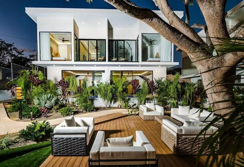 The Mvillas With Exclusive Beach Club Access